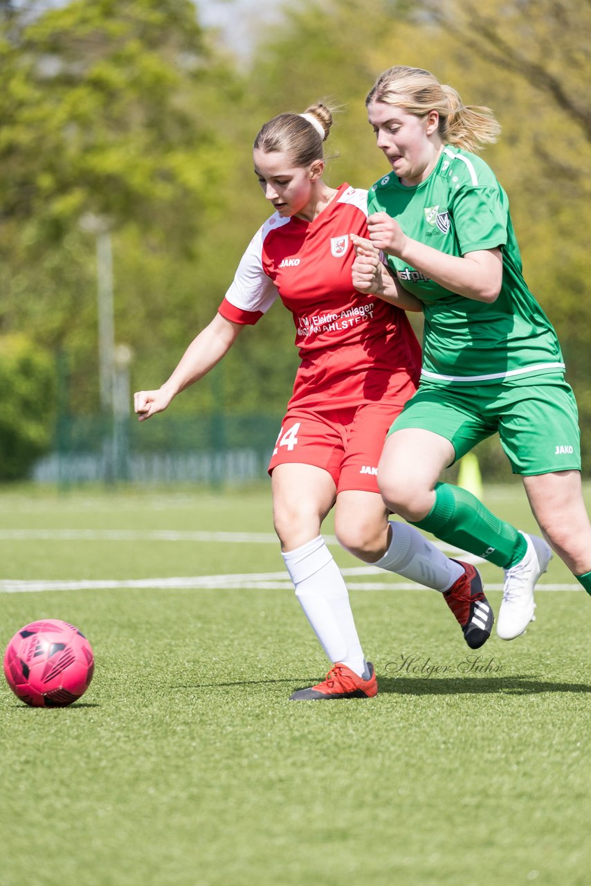 Bild 330 - wBJ SV Wahlstedt - TSV Wentorf-Dandesneben : Ergebnis: 7:1